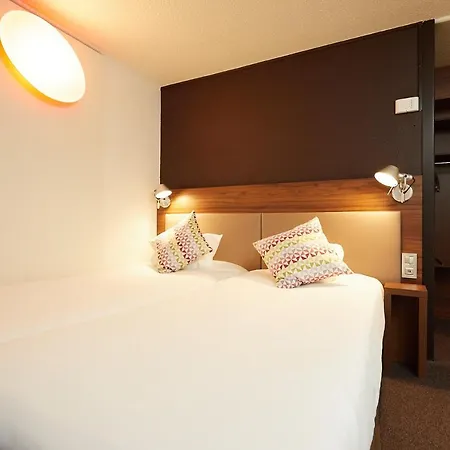 Hotel Campanile Est-bizanos