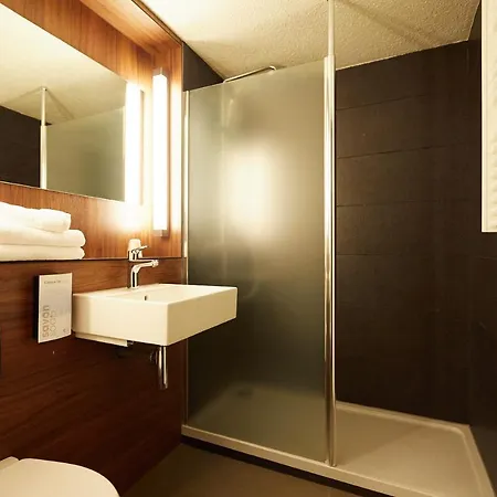 艾斯塔比扎诺钟楼酒店 酒店 波城