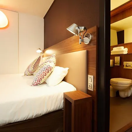 Campanile Est-bizanos 3* Pau