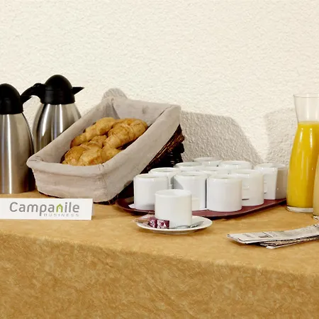 Campanile Est-bizanos 3* Pau