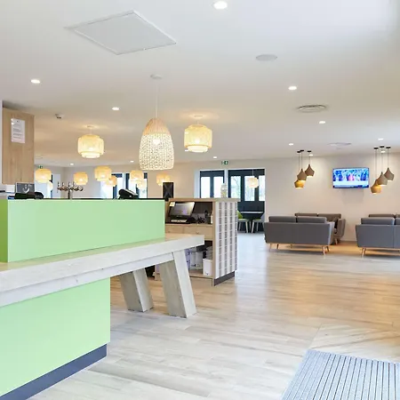 فندق Campanile Est-bizanos