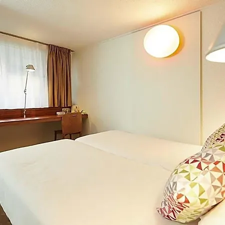 Hotel Campanile Est-bizanos