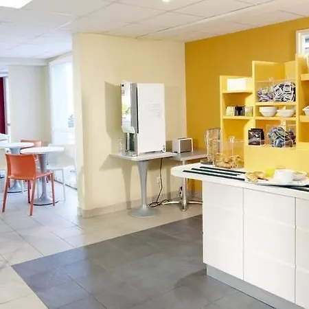 Hotel Campanile Est-bizanos Pau