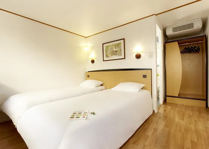 Campanile Est-bizanos Hotel Pau