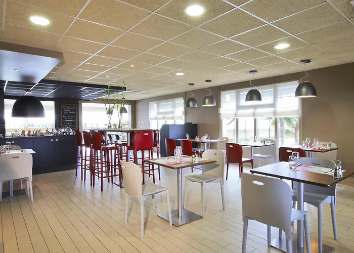 Hotel Campanile Est-bizanos