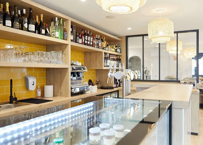 Campanile Est-bizanos Hotel Pau