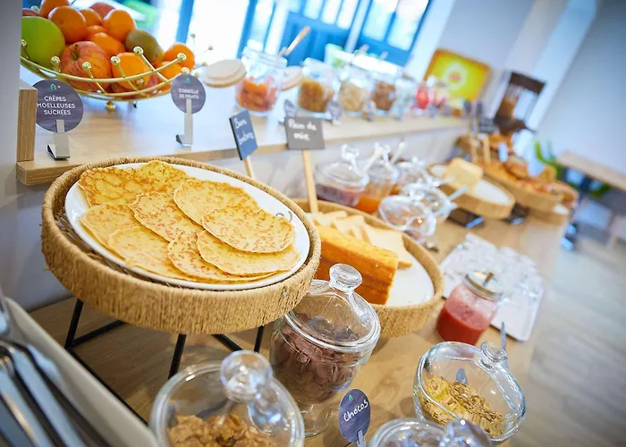 Hotel Campanile Est-bizanos 3*