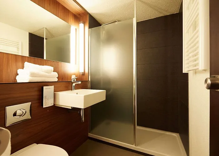 Campanile Est-bizanos Hotel Pau