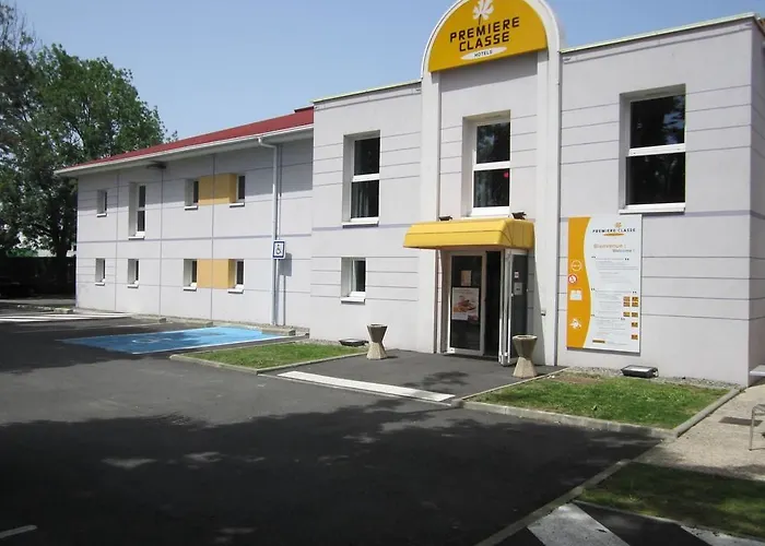 Hotel Campanile Est-bizanos