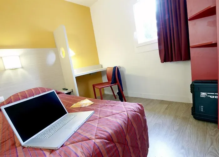 Campanile Est-bizanos